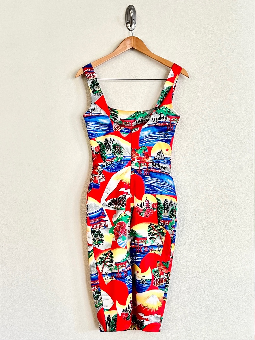 Vintage DOLCE & GABBANA S/S 2000 Japanese Scenes Printed Satin Slip Dress in Red - Picture 12 of 13